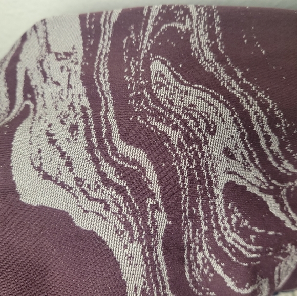 Athleta Womens Metallic Marble Leggings Size Medium Aurora Shine Tight Lustre - Picture 4 of 6